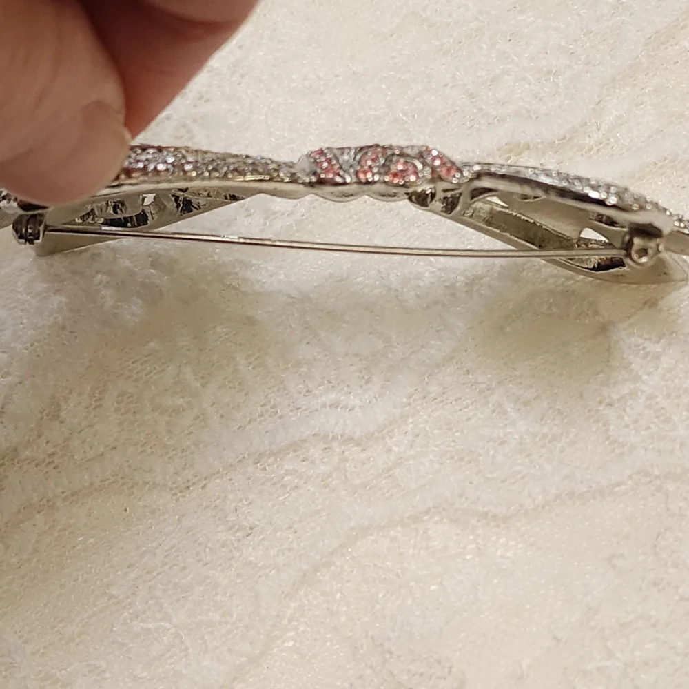 None vintage bow